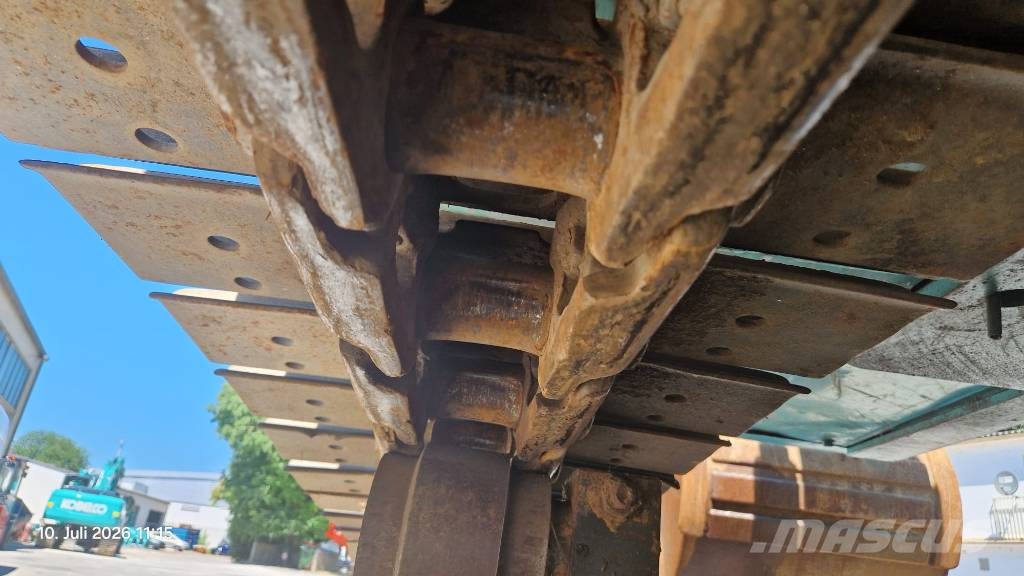 Kobelco SK 235 SR Pásové rýpadlá