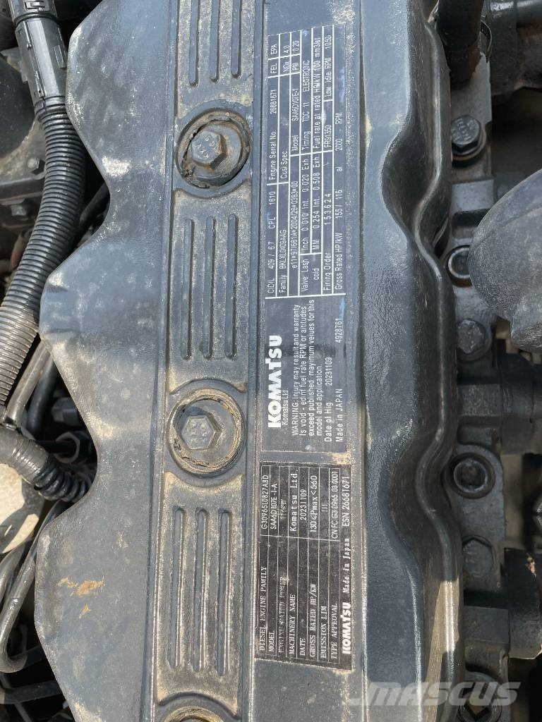 Komatsu PC 200 Vidēja lieluma ekskavatori 7 t - 12 t