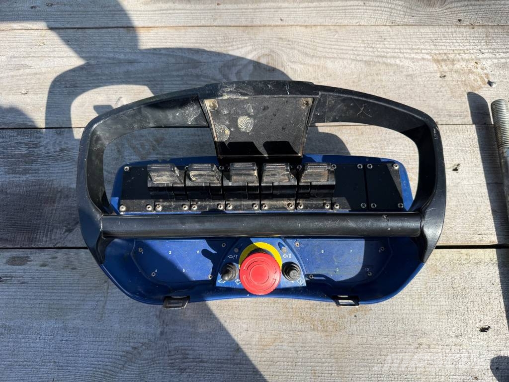 Palfinger PK 40002 Товарещи кранове