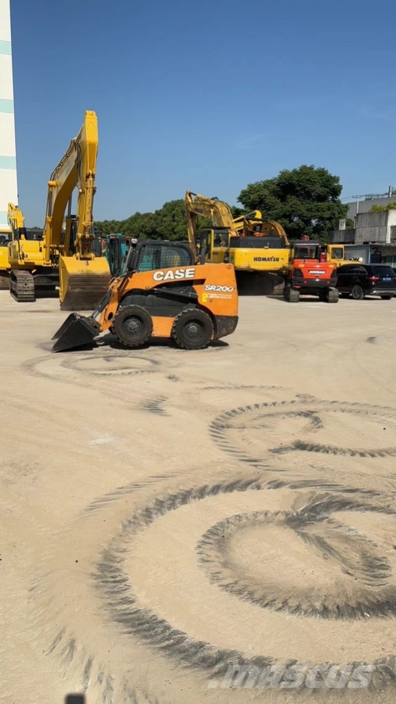 CASE SR 200 Φορτωτάκια