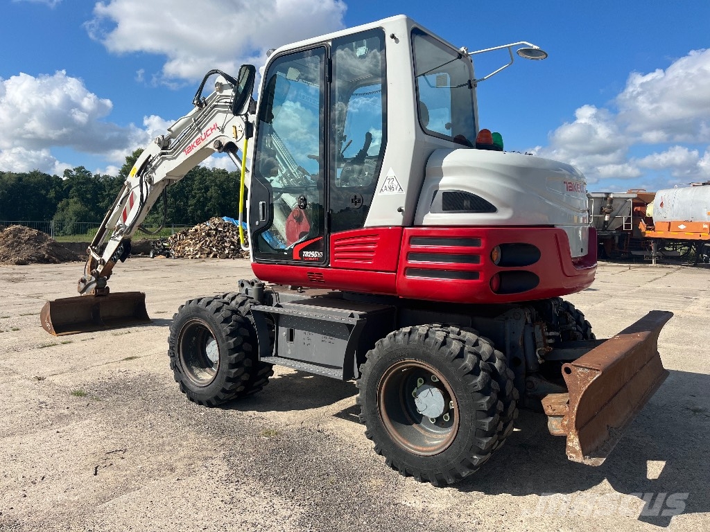 Takeuchi TB 295 W Wielgraafmachines