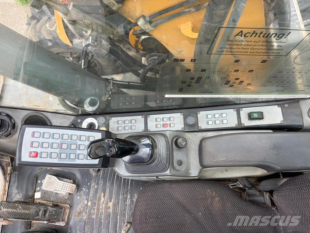 Liebherr A918 Compact Litronic Excavadoras de ruedas