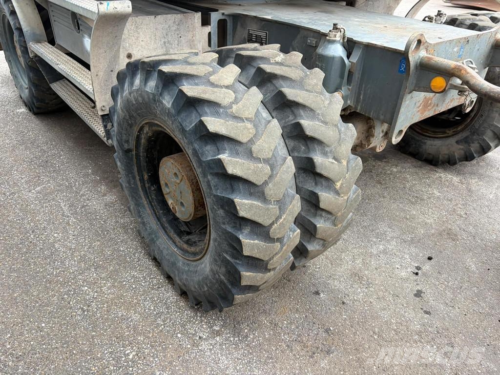 Liebherr A918 Compact Litronic Excavadoras de ruedas