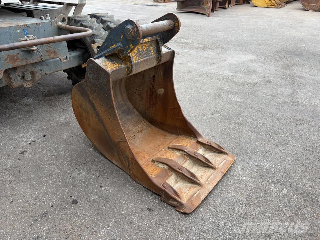 Liebherr A918 Compact Litronic Excavadoras de ruedas