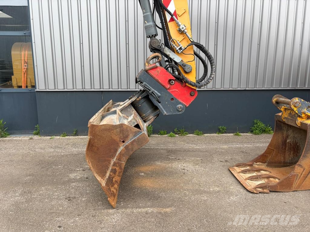 Liebherr A918 Compact Litronic Excavadoras de ruedas