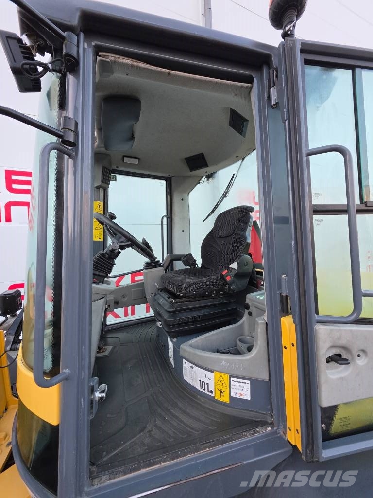 Yanmar V 80 Wheel loaders