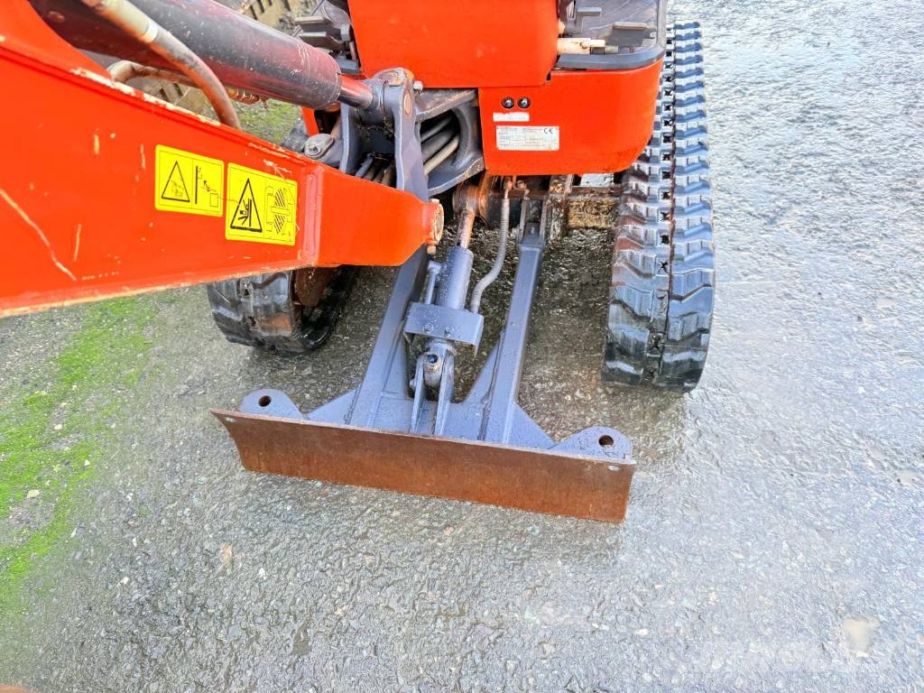 Kubota U 10-3 حفارات صغيرة أقل من 7 طن (حفارات صغيرة)