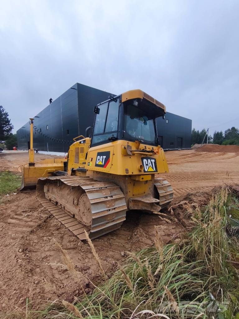 CAT D 6 K 2 LGP Bulldozer