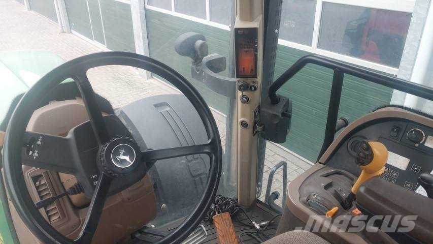 John Deere 7730 AS Tractors