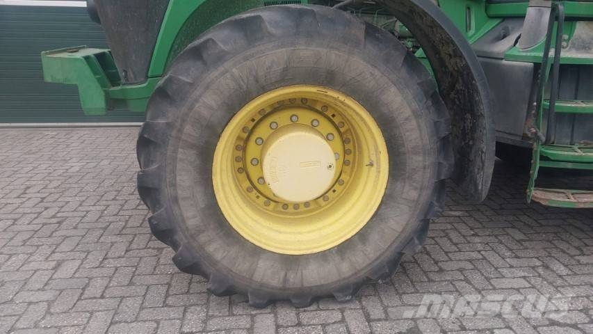 John Deere 7730 AS Tractors
