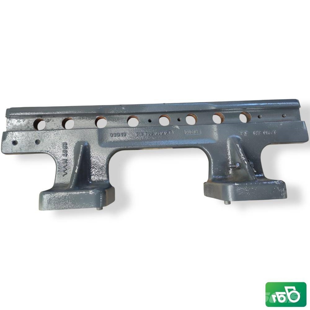 Fendt 926 Vario Sliding Hitch Rail 816500060022 Chassis og understell