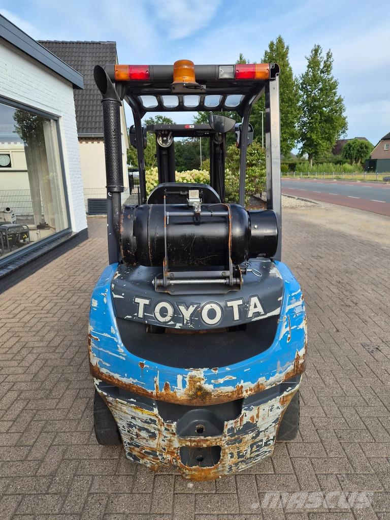 Toyota 2.5 tons lpg heftruck triplo Другие складские механизмы