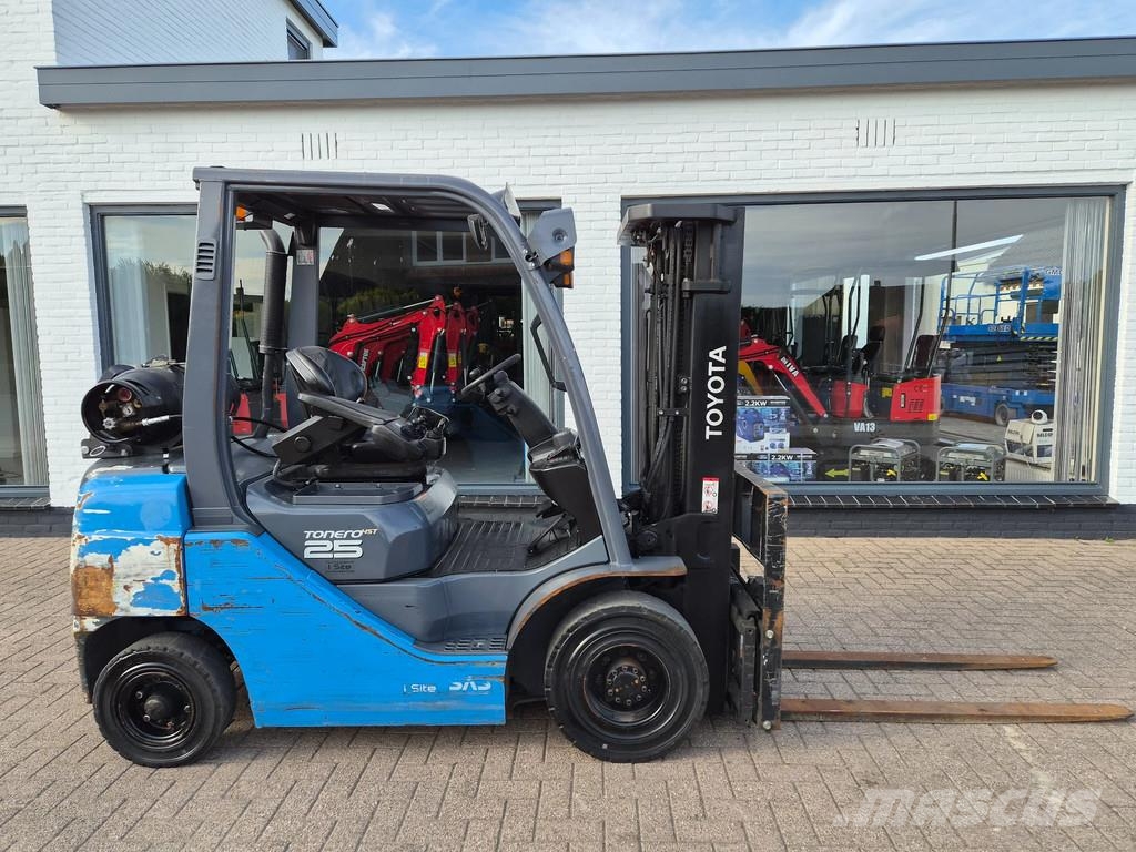 Toyota 2.5 tons lpg heftruck triplo Другие складские механизмы