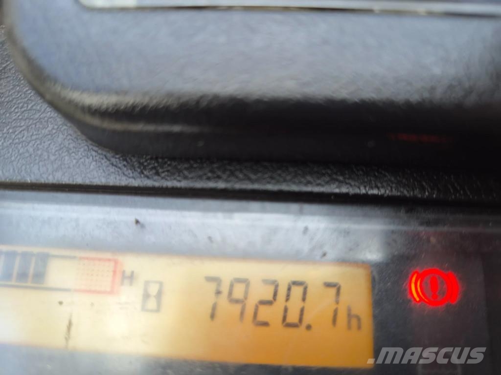 Toyota 2.5 tons lpg heftruck triplo Другие складские механизмы