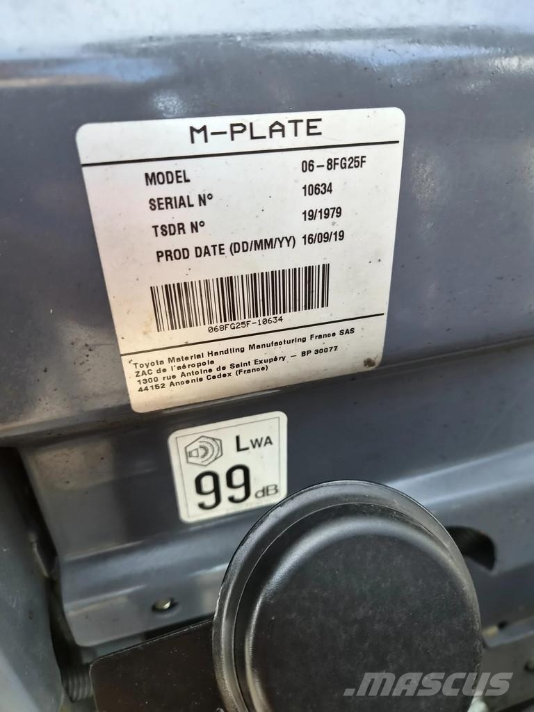 Toyota 2.5 tons lpg heftruck triplo Другие складские механизмы