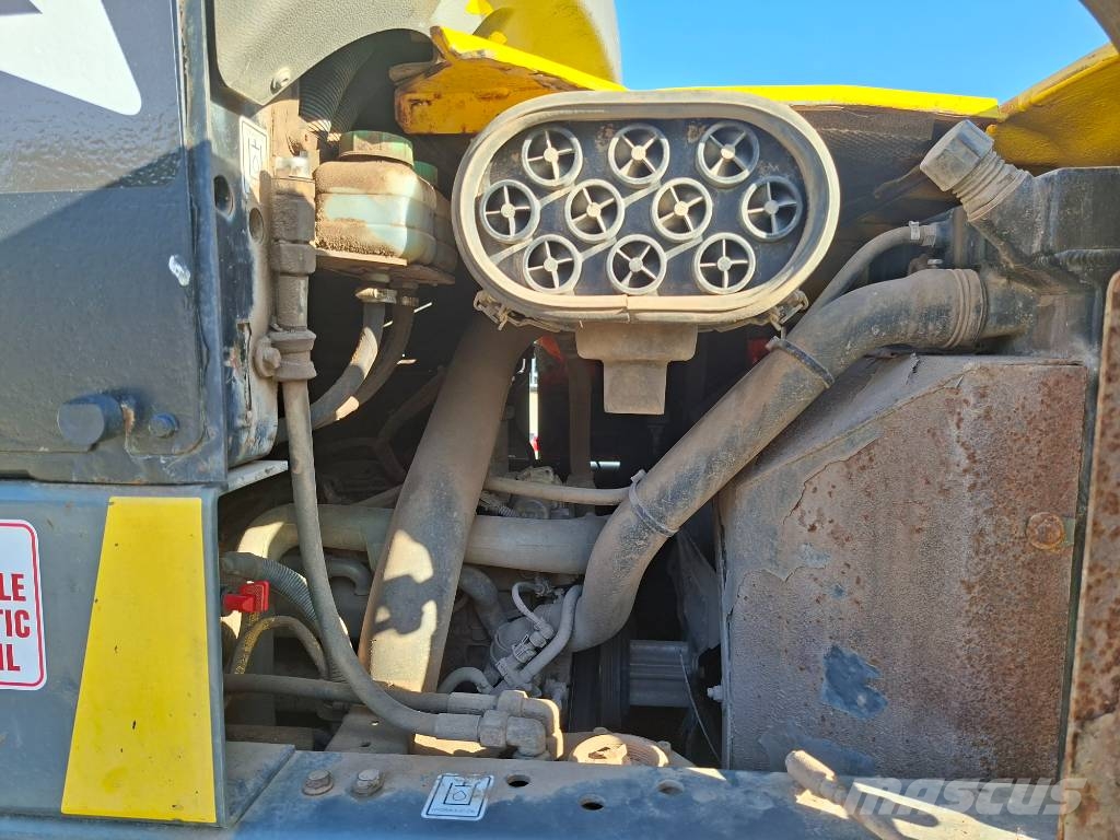 Wacker Neuson DW90 Mini pašizgāzēji