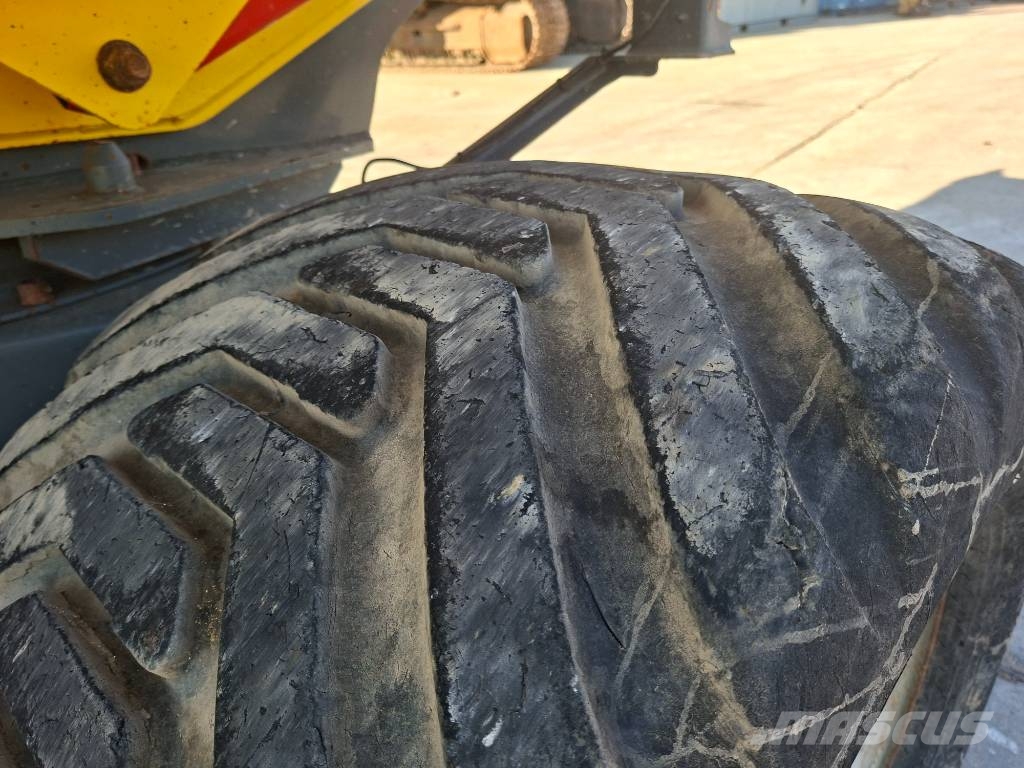 Wacker Neuson DW90 Mini pašizgāzēji