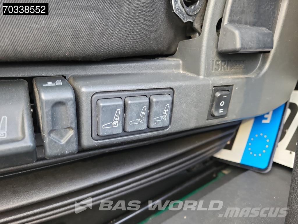Mercedes-Benz Atego 1324 4X2 13tonner 1500kg Ladebordwand Automa Bakwagens met gesloten opbouw