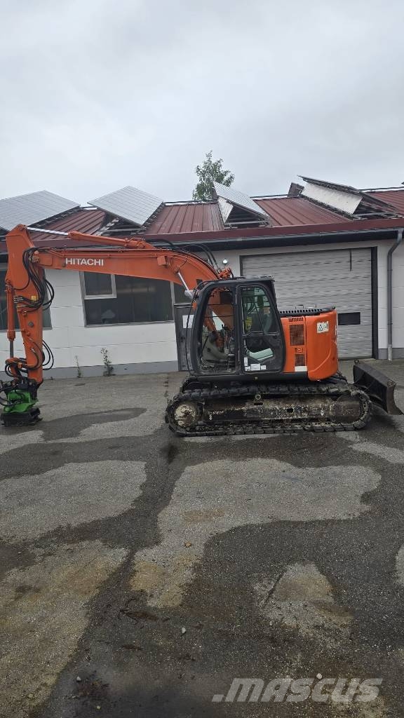 Hitachi ZX 135 US-3 Верижен екскаватор