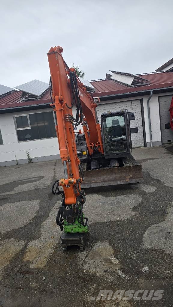 Hitachi ZX 135 US-3 Верижен екскаватор