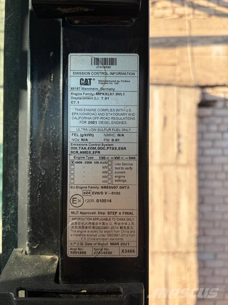 CAT 323 Beltegraver