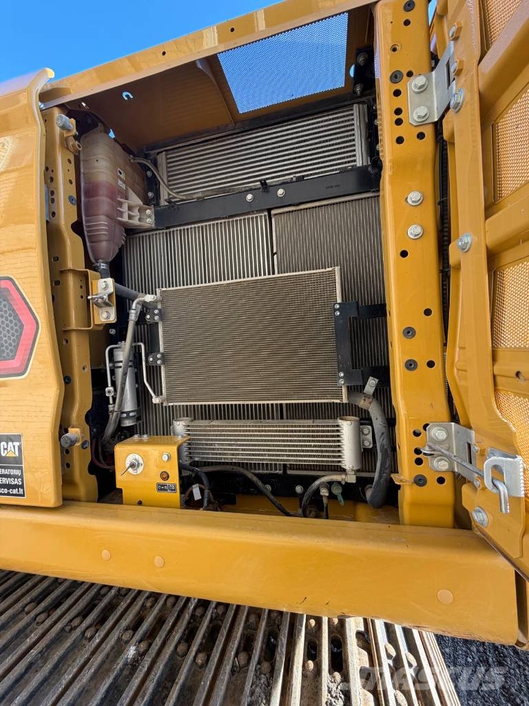 CAT 323 Beltegraver