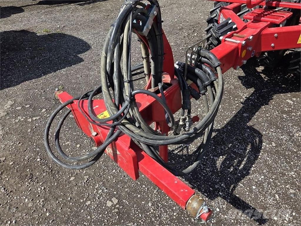 Horsch Pronto 6 DC G+F Semanatoare