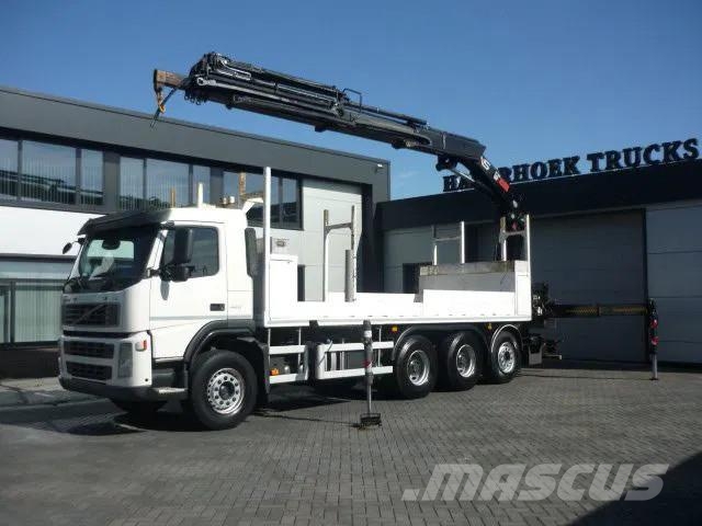 Volvo FM 420 8x4-4 Tridem Hiab 322-6 HI-DUO Camiones caja cerrada