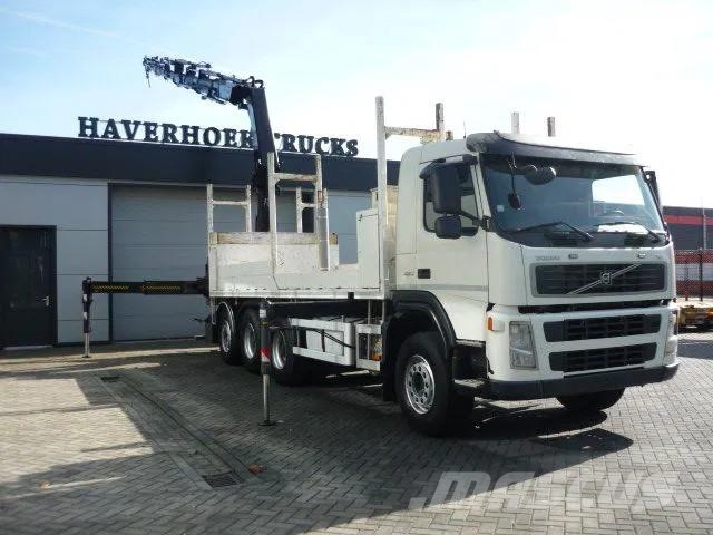 Volvo FM 420 8x4-4 Tridem Hiab 322-6 HI-DUO Camiones caja cerrada
