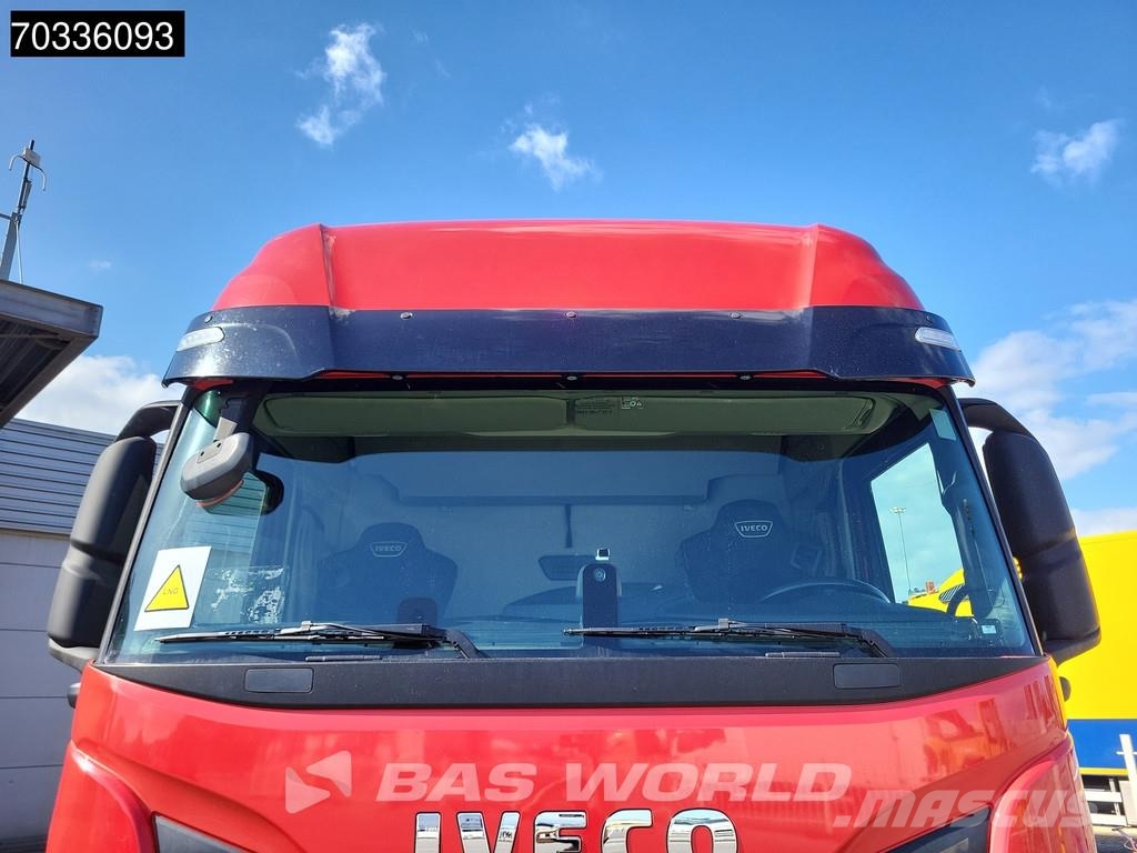 Iveco S-Way NP 460 S-Way 4X2 LNG! Retarder 2xTanks Stand Sattelzugmaschinen