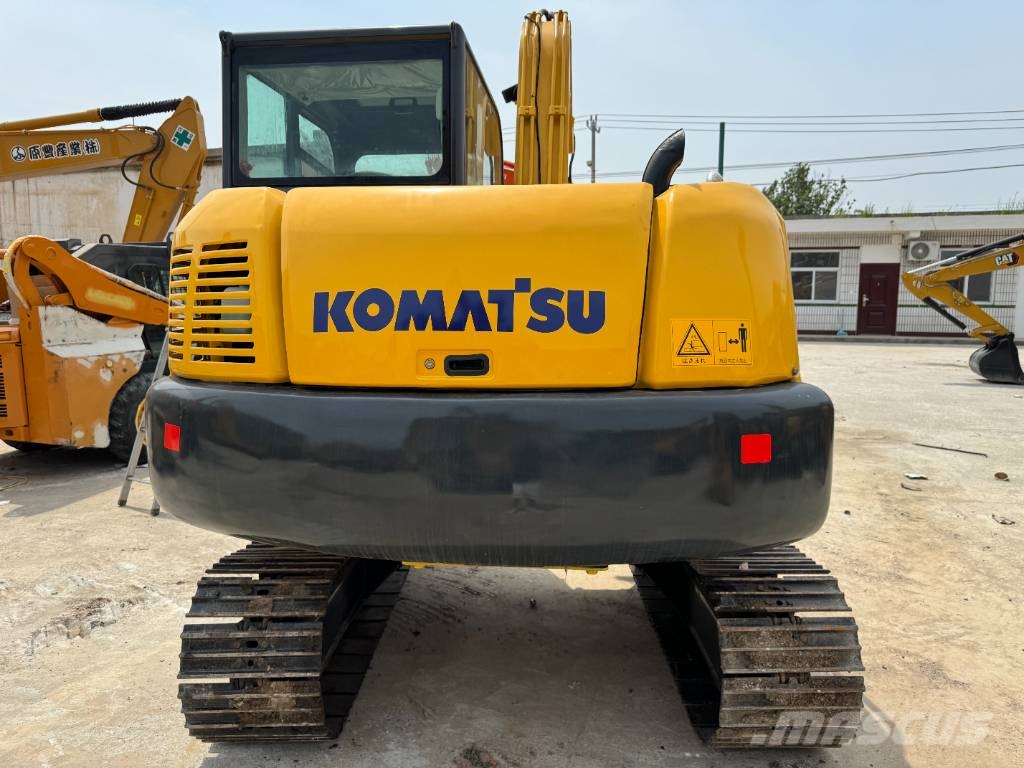 Komatsu PC 60 Mini bagri <7t