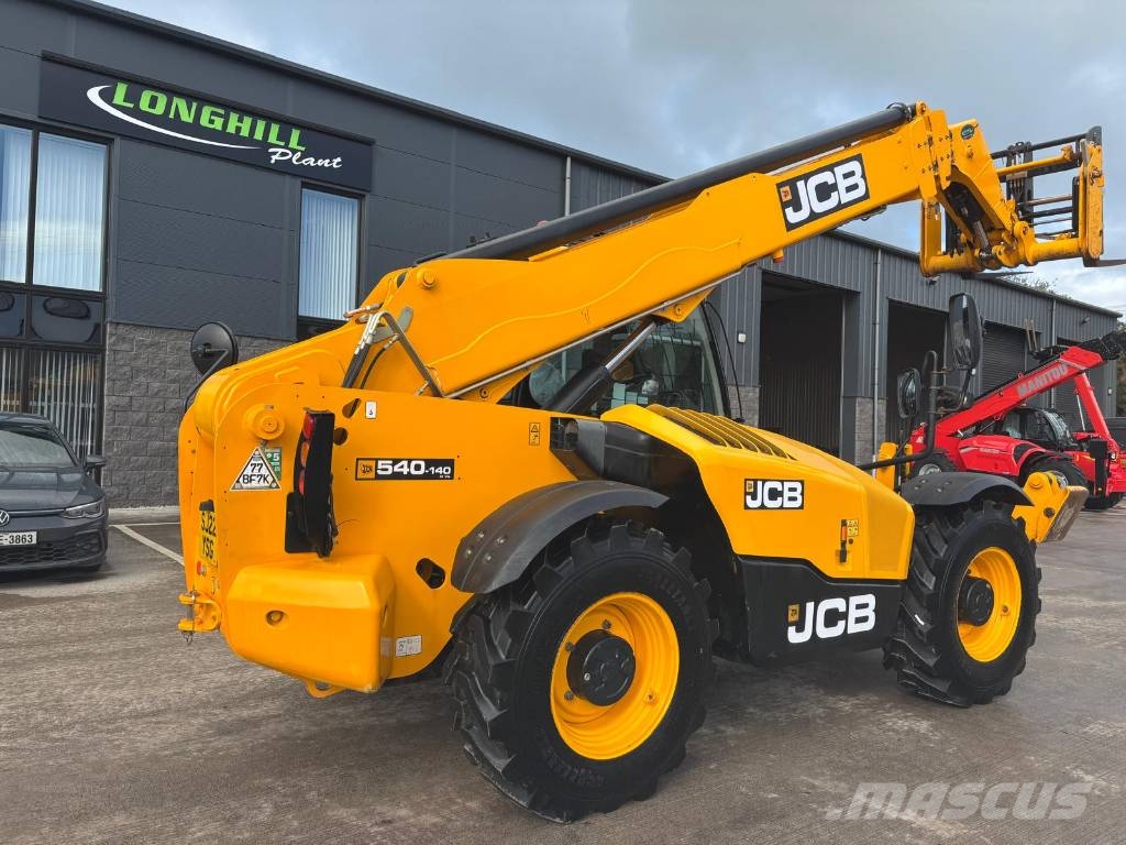 JCB 540-140 مناولات متداخلة