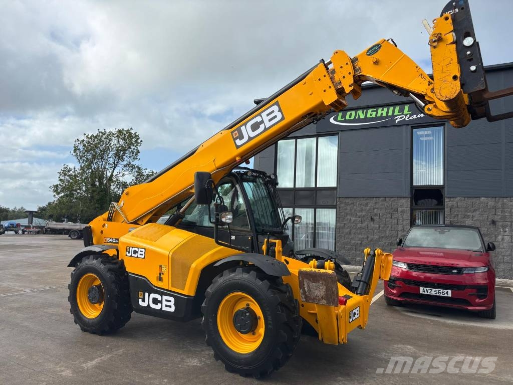 JCB 540-140 مناولات متداخلة
