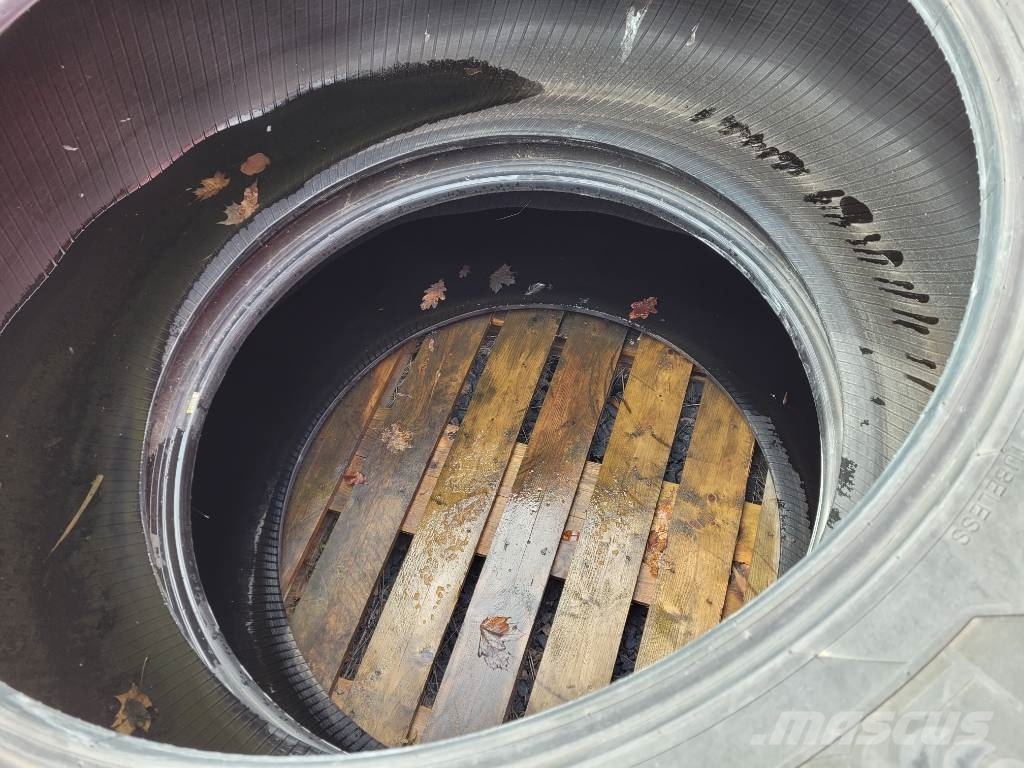 Michelin AXIOBIB 2 VF 650/65 R42 Reifen