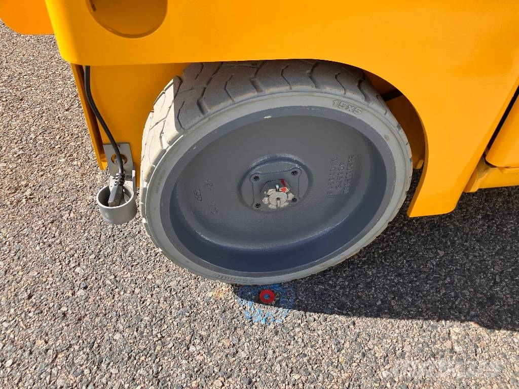 HAULOTTE COMPACT14 - NEW BATTERIES 4 NEW WHEELS Makasli platformlar