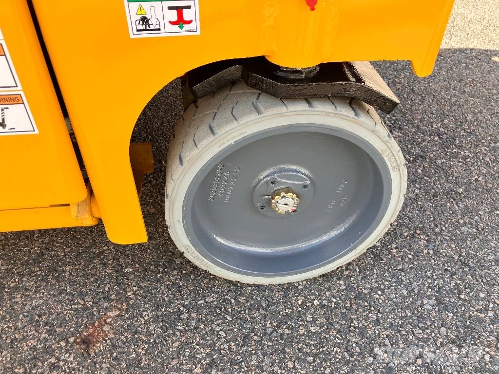 HAULOTTE COMPACT14 - NEW BATTERIES 4 NEW WHEELS Makasli platformlar