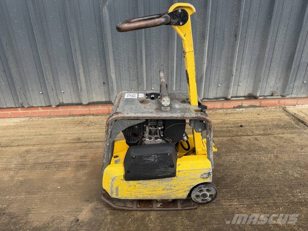 Wacker Neuson DPU2540H Diesel Reversible Vibratory Plate دكاكات أفقية