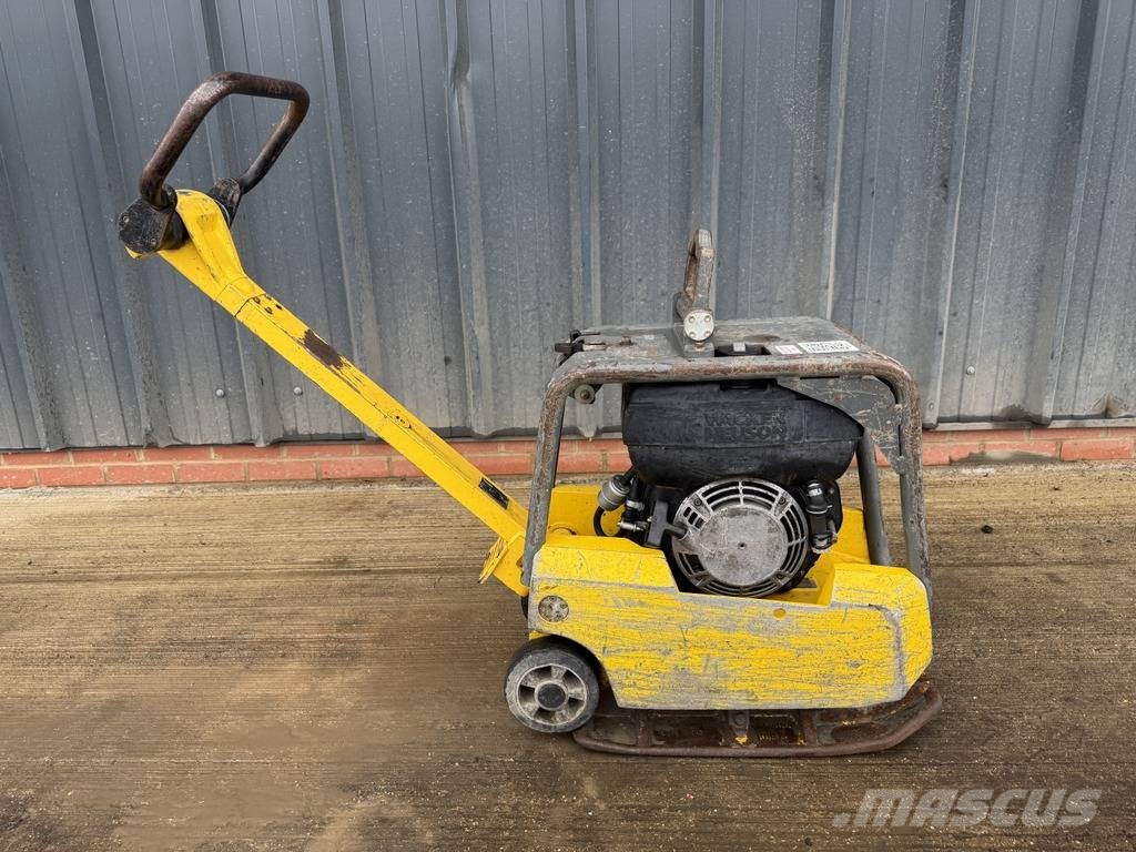 Wacker Neuson DPU2540H Diesel Reversible Vibratory Plate دكاكات أفقية