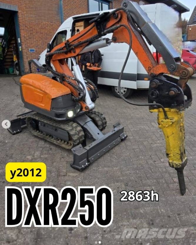 Husqvarna DXR 250 Mini excavadoras < 7t