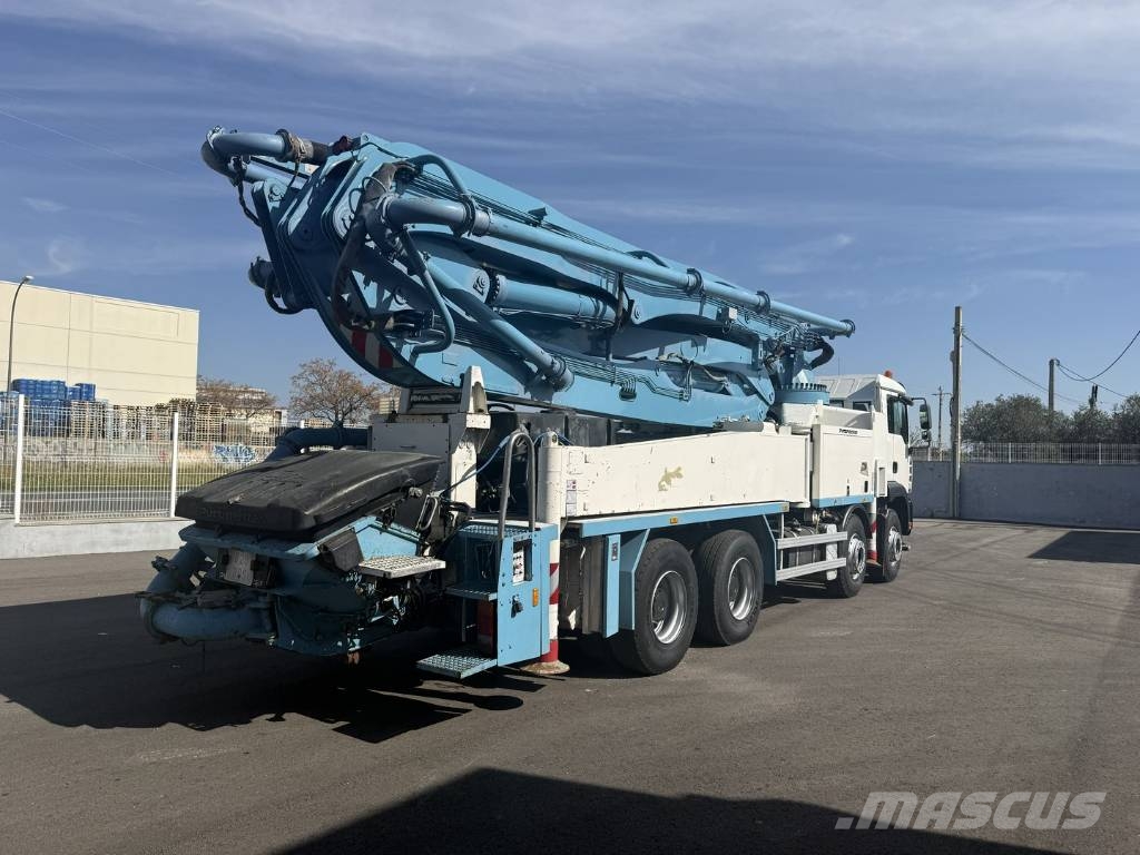 MAN TGA 41.430 Beton verdeelmasten