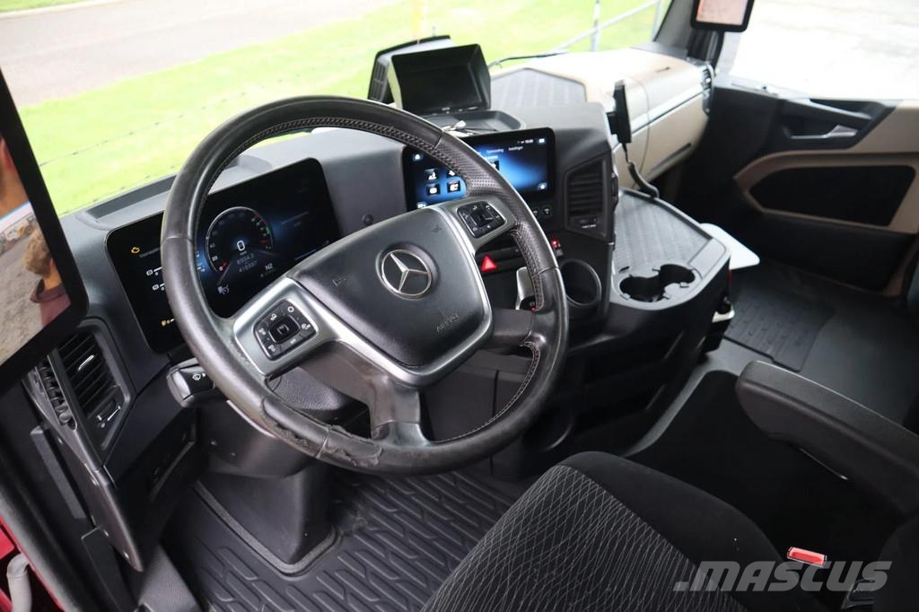 Mercedes-Benz Actros 2553 | 6X2 | RETARDER | 1M FLOOR HEIGHT | E Furgons