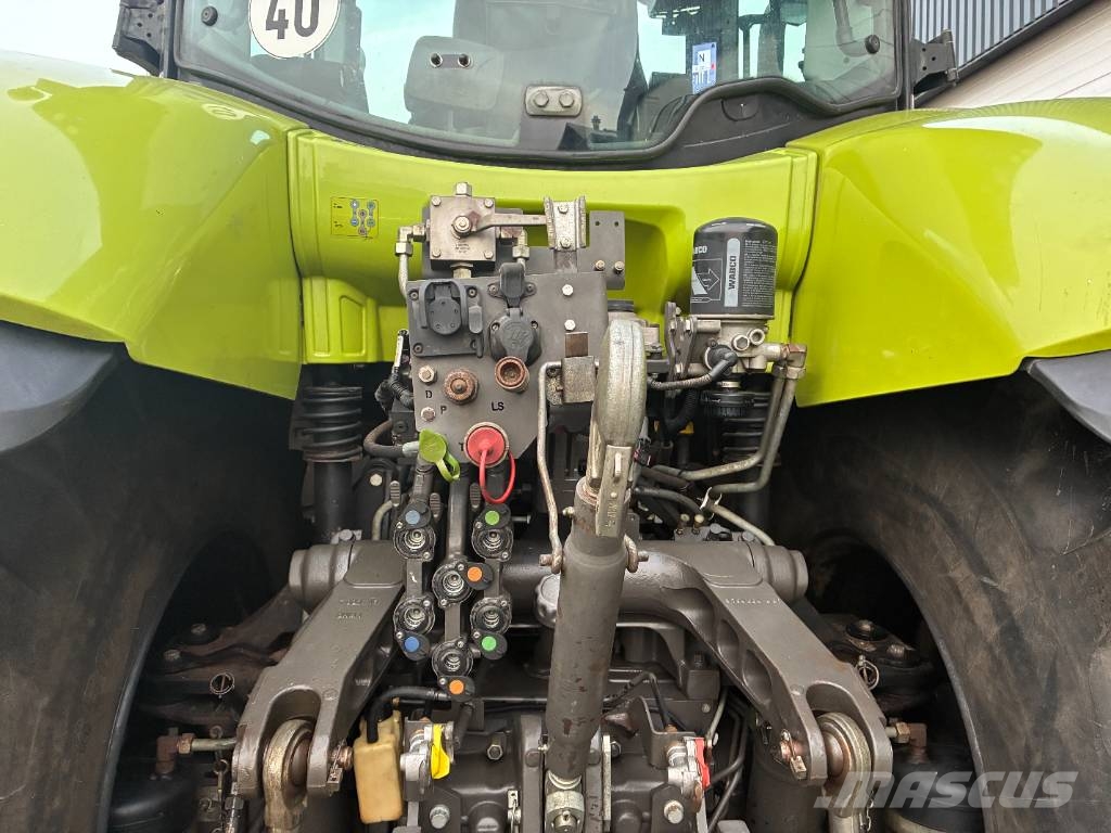 CLAAS Axion 830 CIS+ الجرارات