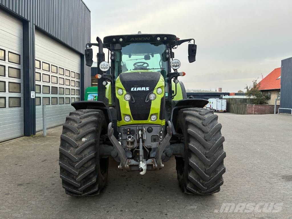 CLAAS Axion 830 CIS+ الجرارات