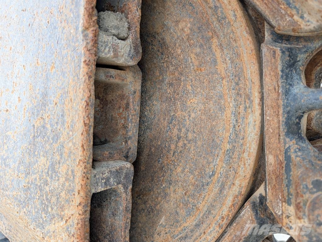 Volvo EC 250 EL حفارات زحافة
