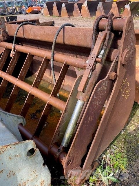 Volvo 2.30 m Schaufel m.Niederhalter / bucket (99001727) Baldes