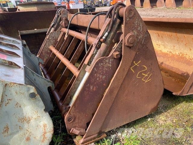 Volvo 2.30 m Schaufel m.Niederhalter / bucket (99001727) Baldes