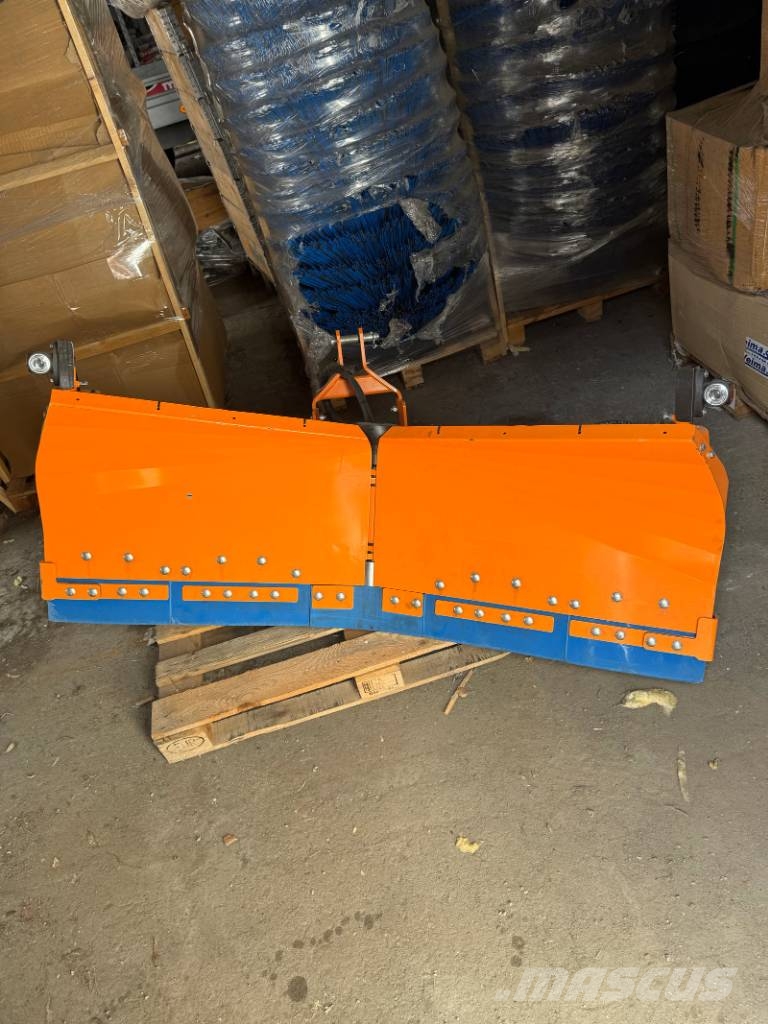Multihog CX 75 MKII ماكينات منفعة عامة