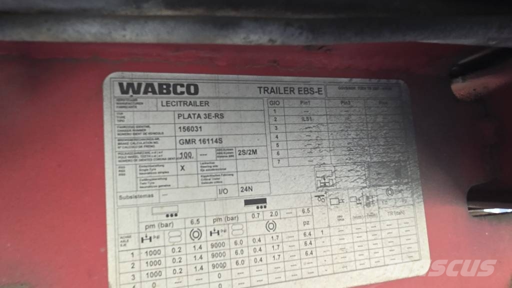 Lecitrailer Semirremolque tauliner lona 3 ejes Vlakke laadvloeren