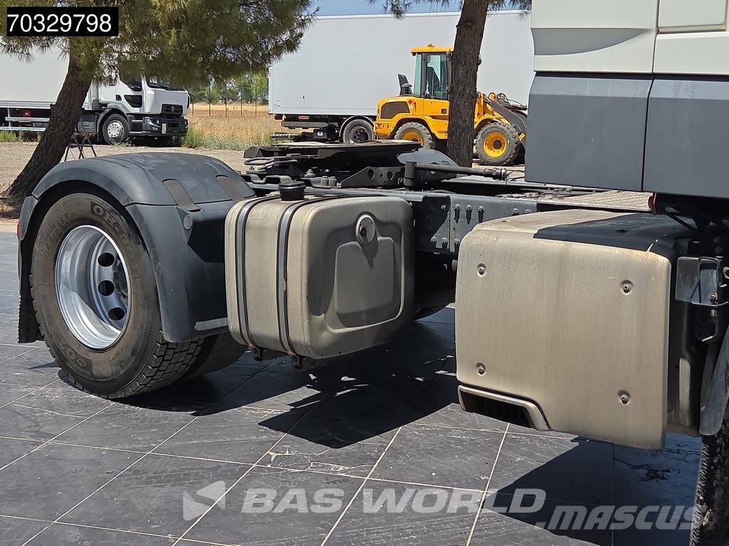 DAF XF 480 4X2 SC Retarder Hydraulic Standklima ACC Camiones tractor