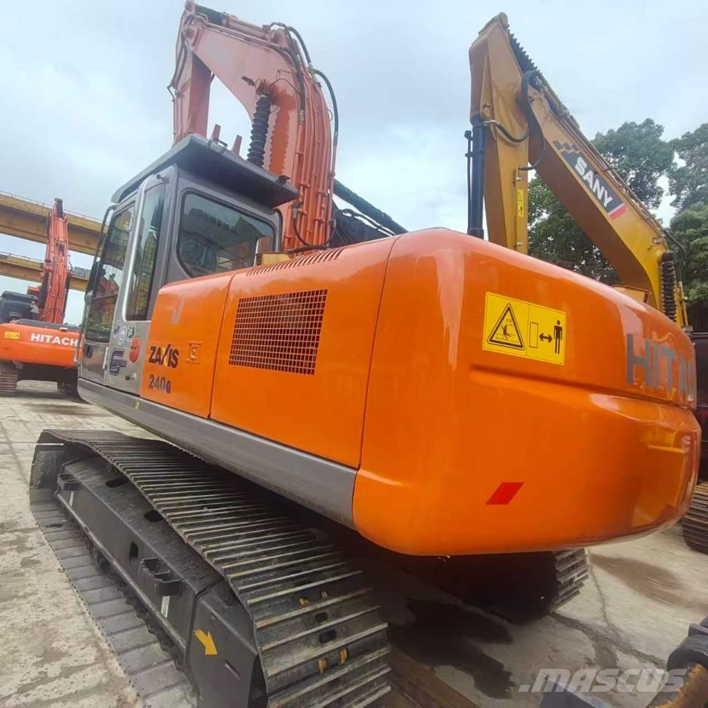 Hitachi ZX 240 Raupenbagger